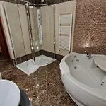 Bella Italia Palace 4* נוברה