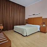 Ξενοδοχείο Bella Italia Palace 4*