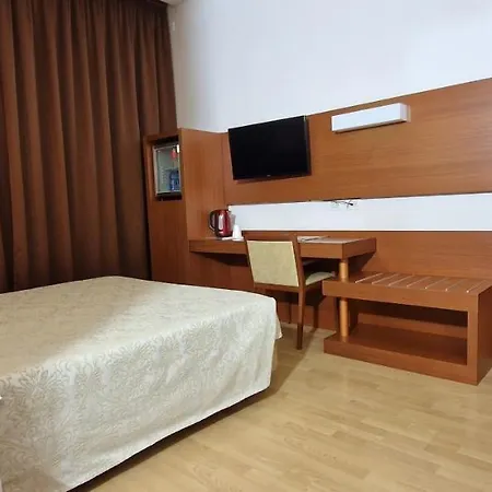 Bella Italia Palace Hotel 4*