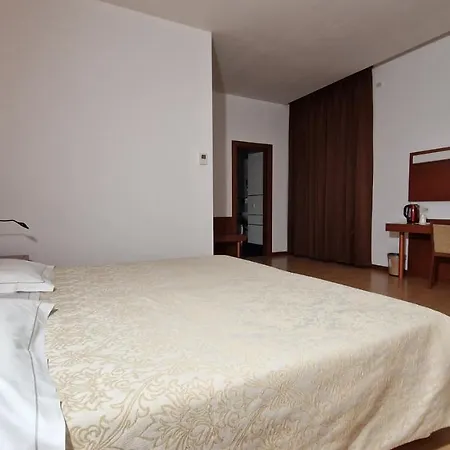 Hotel Bella Italia Palace Novara