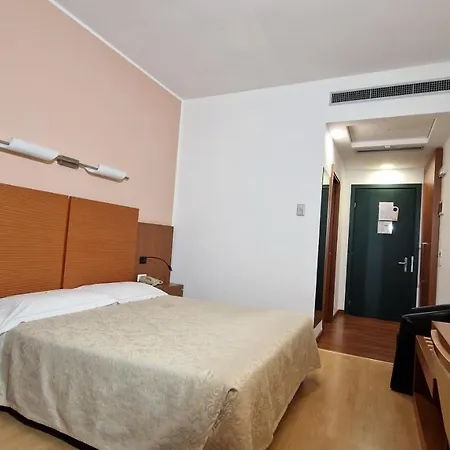 Bella Italia Palace 4*