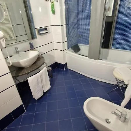 Bella Italia Palace 4* Новара