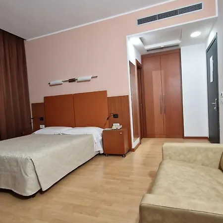 Bella Italia Palace