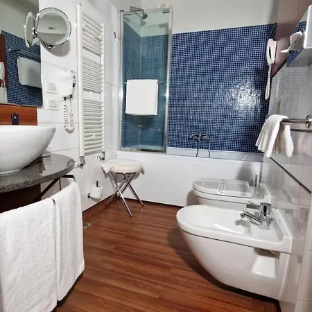 Bella Italia Palace نوفارا