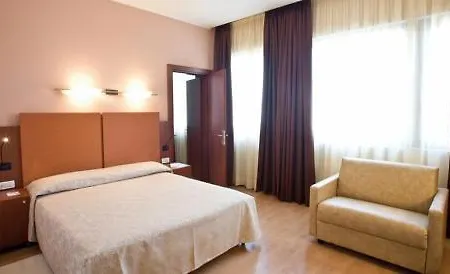 Bella Italia Palace 4* Новара