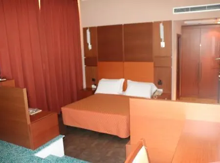 فندق Bella Italia Palace 4*