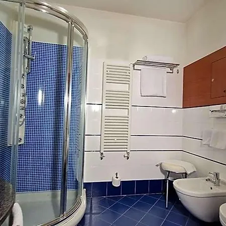 Bella Italia Palace 4* Novara