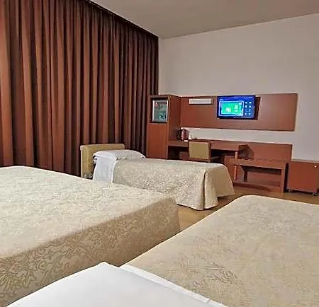 מלון Bella Italia Palace