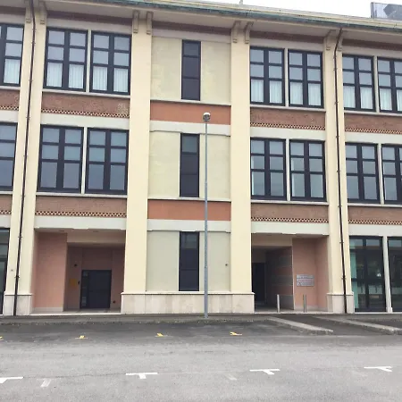 Bella Italia Palace Hotel 4*